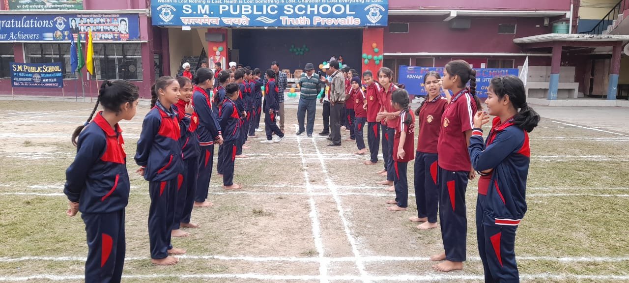 एसएम पब्लिक स्कूल में दो दिवसीय वार्षिक खेलकूद प्रतियोगिता शुरू