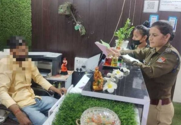 एंटी ह्यूमन ट्रैफिकिंग सेल ने स्पा सैन्टरों में की ताबड-तोड़ छपेमारी