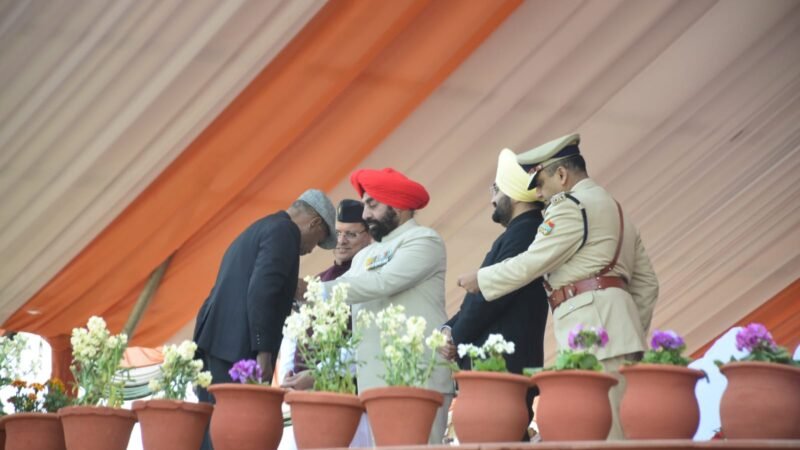 सितारगंज निवासी एसआई को उत्कृष्ट सेवा के लिए मिला सम्मान