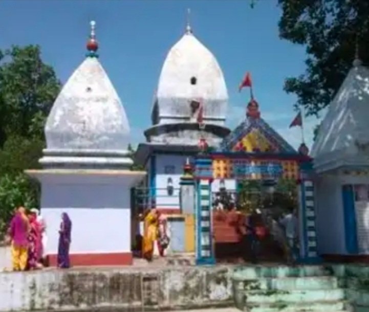 इतिहास से परिपूर्ण है झाड़खंडेश्वर मंदिर,भगवान शिव के 400 वर्ष से अधिक पुराने  ऐतिहासिक किस्से जुड़े हुए