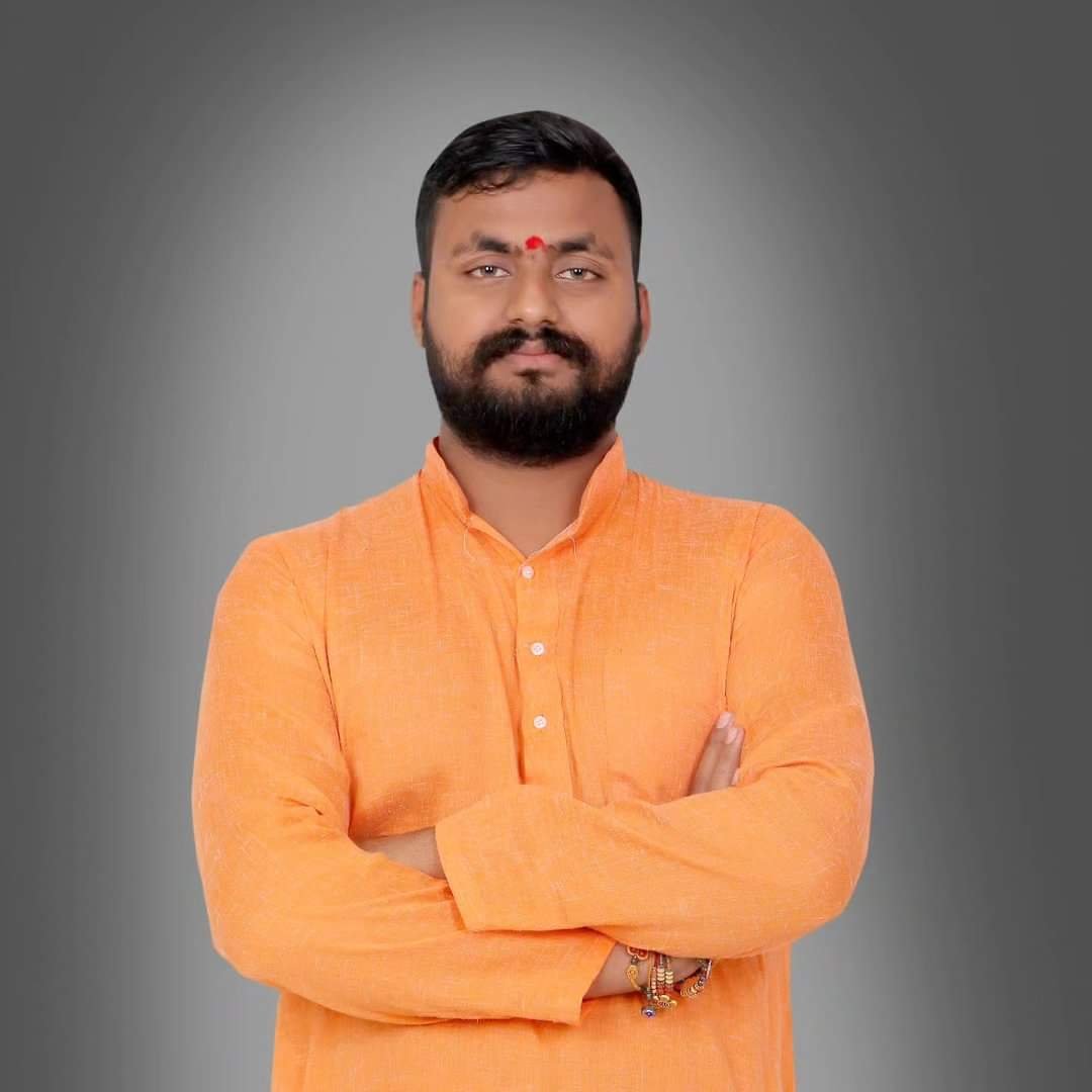 बाइक बदमाशों ने कार ओवरटेक कर विहिप नेता पर किया हमले का प्रयास