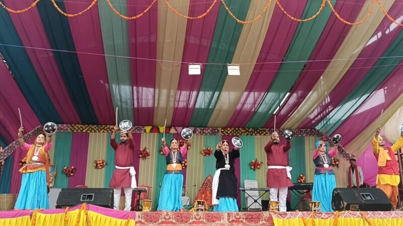 सितारगंज में उत्तरायणी कौतिक का रंगारंग कार्यक्रमों के साथ हुआ समापन।