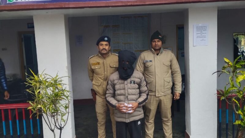 तीन ग्राम स्मैक के साथ एक युवक गिरफ्तार
