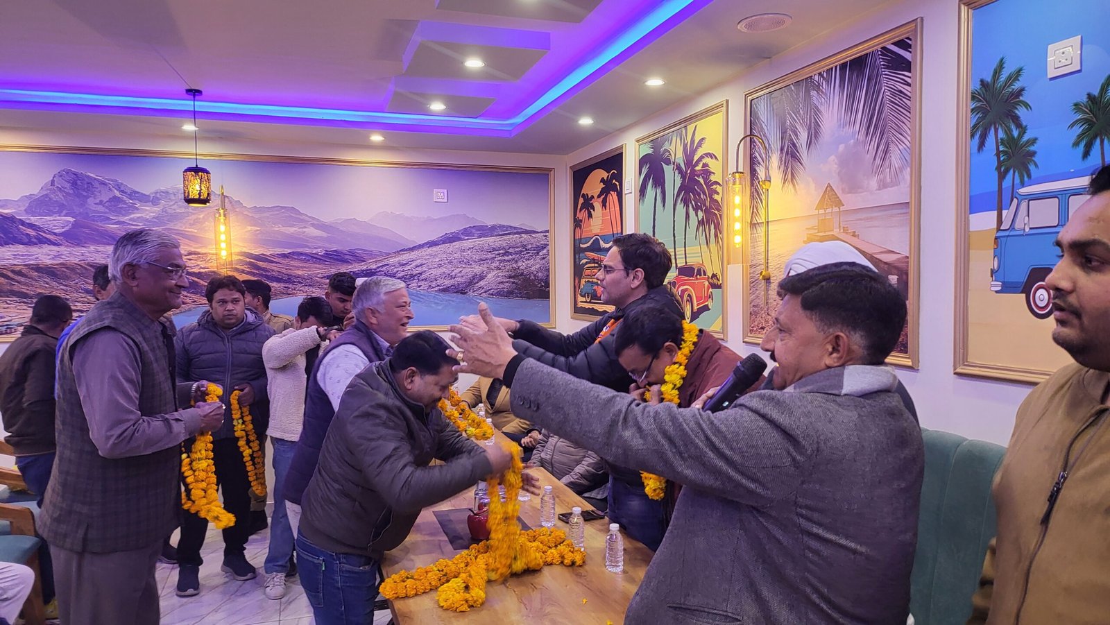 संबोधन करते भावुक हुए भाजपा प्रत्याशी सुखदेव सिंह