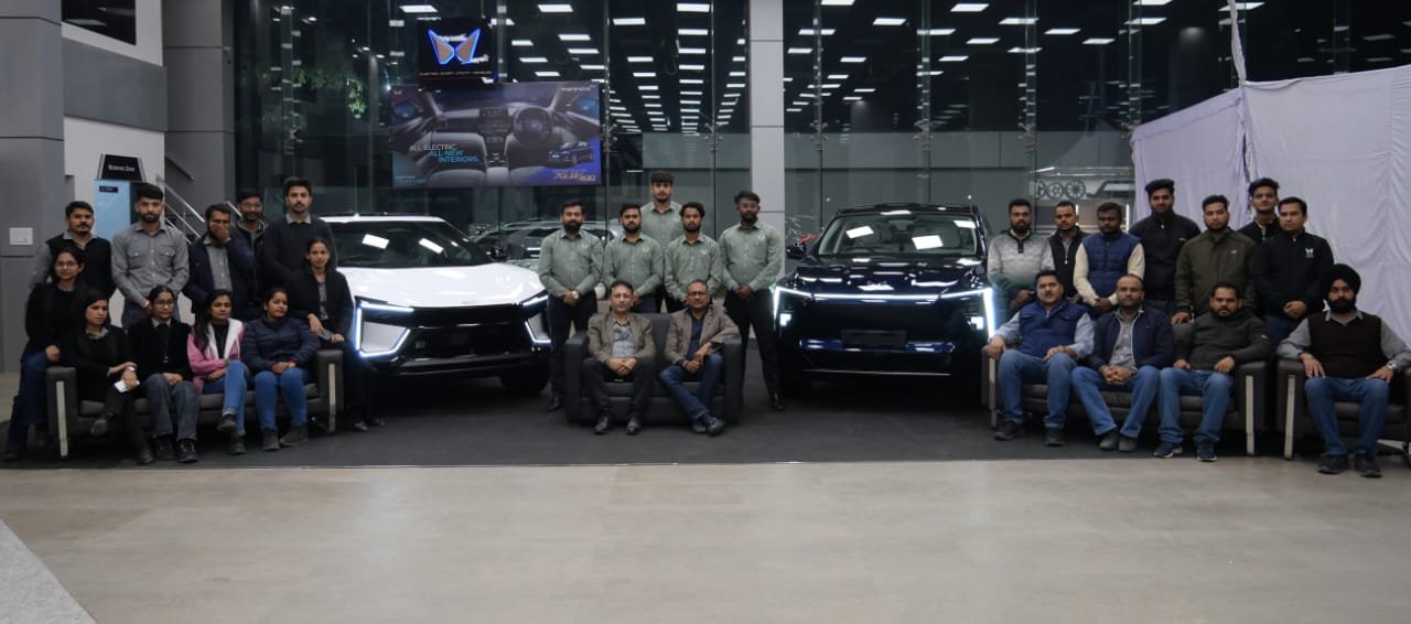 खुशखबरी-कुमारआटोव्हील्सरुद्रपुर में महिन्द्रा कीदो नयी इ्लेक्ट्रिककार XEV9e एवBE6 की भव्य लांचिंग