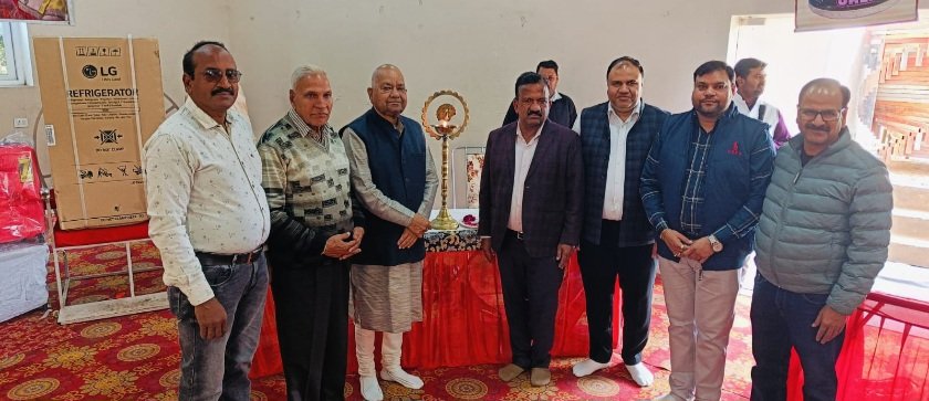 लकी ड्रा में 75 विक्रेताओं ने जीता इनाम