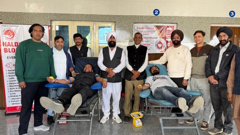 सहरानीय कार्य-रक्तदान शिविर में शिविर में 32 लोगों ने किया रक्तदान