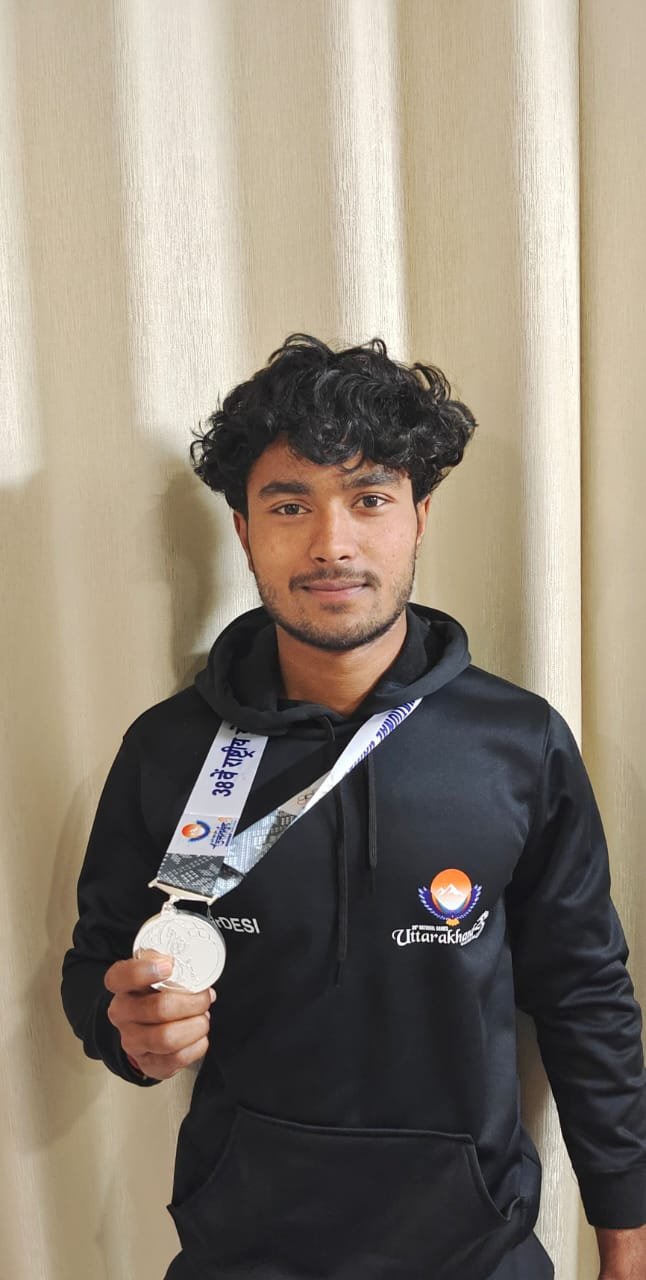 खुशखबरी-सीमित संसाधनों के बावजूद सन्नी यादव ने किया क्षेत्र व प्रदेश का नाम रोशन