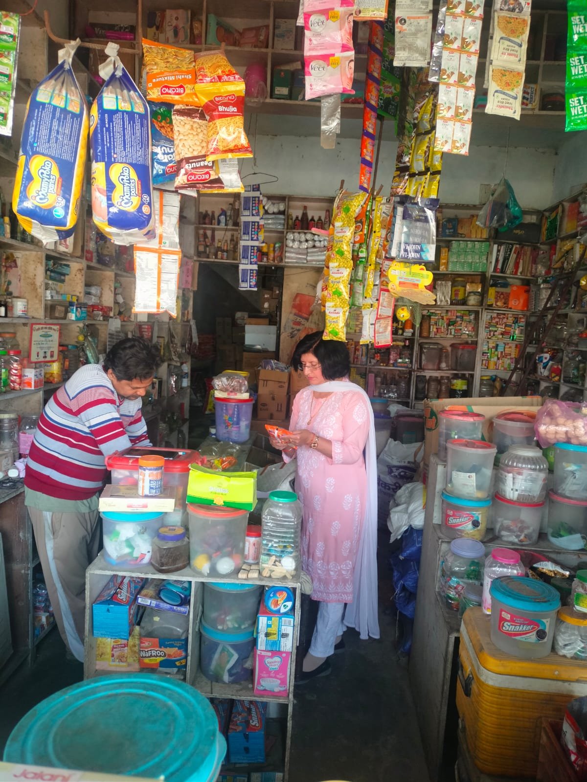 सितारगंज में कुटटू के आटे केसेम्पल भरे