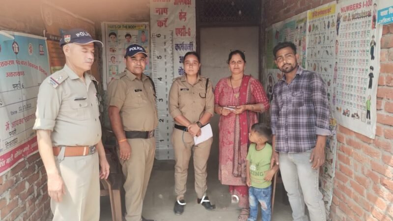 ऑपरेशन मुक्ति के तहत दो बच्चों का कराया स्कूल में दाखिला