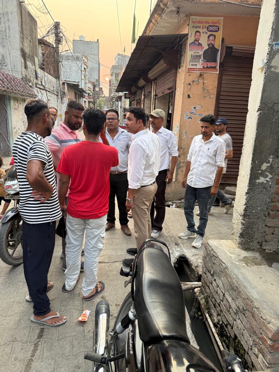 सितारगंज के की वार्डों में फैला डायरिया, स्वास्थ्य विभाग की टीम ने लिए पानी के नमूने