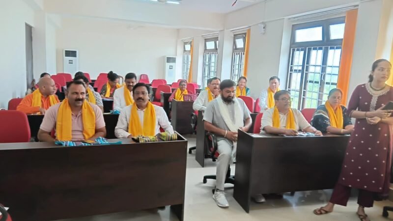 खटीमा दुग्ध संघ के पदाधिकारियों ने सिक्किम में लिया प्रशिक्षण