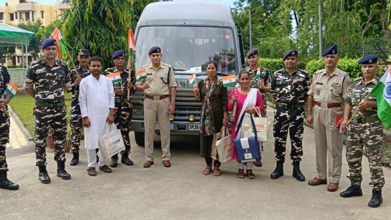 दिल्ली से लौटे विशिष्ट अतिथियों का किया गया स्वागत               