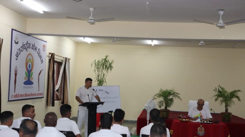 राजभाषा हिंदी के अधिक से अधिक प्रयोग का लें संकल्प: कमांडेंट       